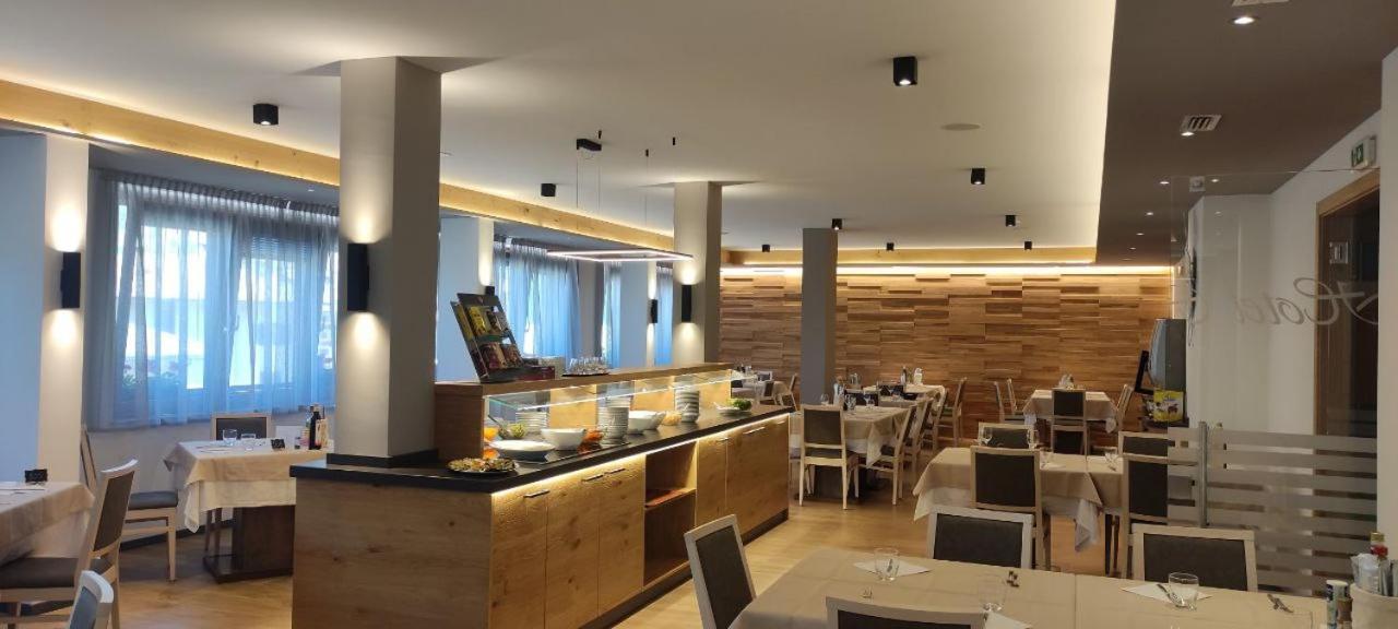 Hotel Cima Tosa サン・ロレンツォ・イン・バナーレ エクステリア 写真