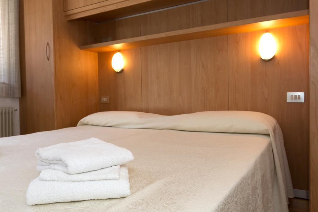 Hotel Cima Tosa サン・ロレンツォ・イン・バナーレ エクステリア 写真